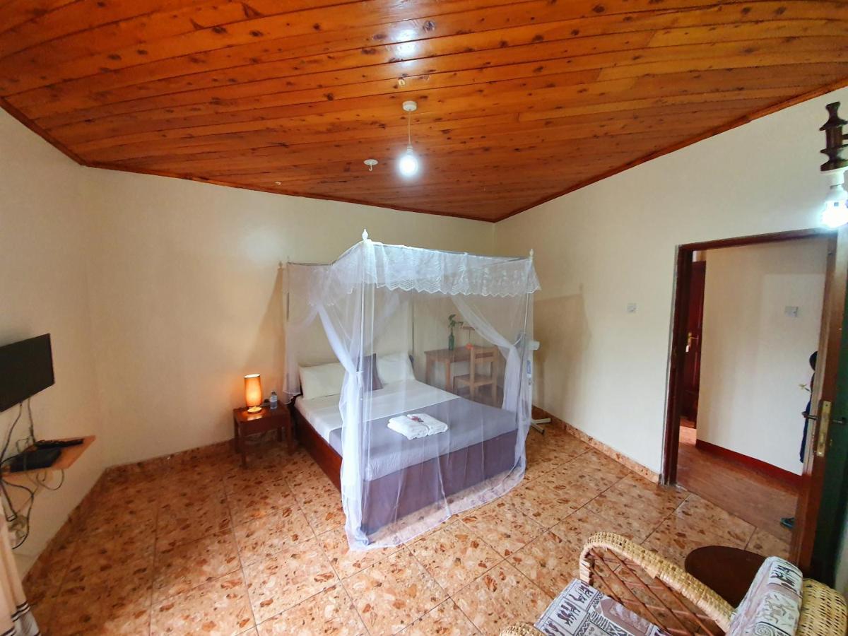 Annas Bed And Breakfast Entebbe Luaran gambar