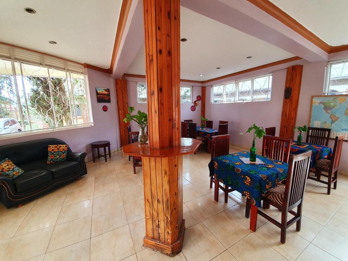 Annas Bed And Breakfast Entebbe Luaran gambar
