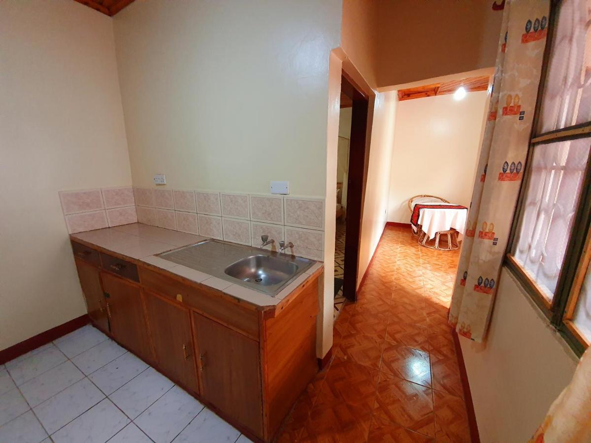 Annas Bed And Breakfast Entebbe Luaran gambar
